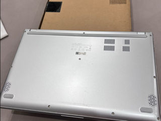 Asus VivoBook X512FA foto 4