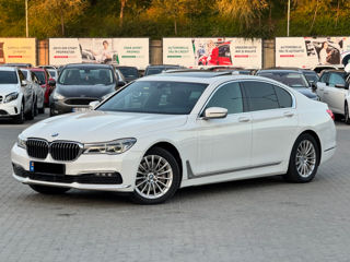 BMW 7 Series foto 3