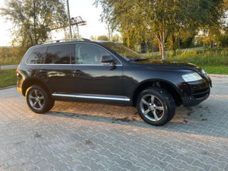 Volkswagen Touareg foto 4