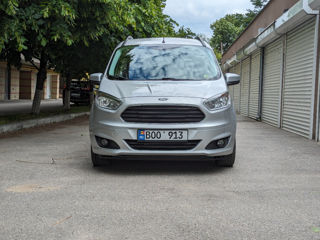 Ford Tourneo Courier фото 3