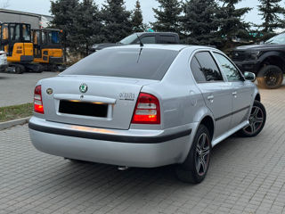 Skoda Octavia foto 7