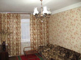 Camera  pentru 1- 2 persoane in apartament la Riscanovca foto 5