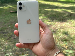 iPhone 11 64gb foto 2