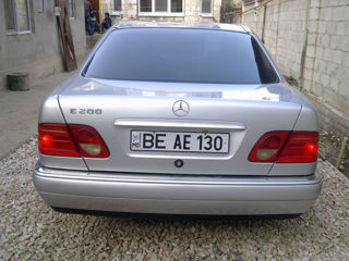 Mercedes E Class foto 5