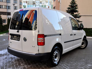 Volkswagen Caddy фото 8