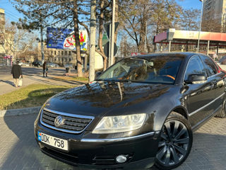 Volkswagen Phaeton foto 0