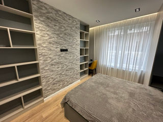 Apartament cu 2 camere, 80 m², Buiucani, Chișinău foto 8