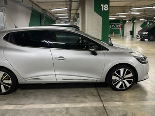 Renault Clio foto 4