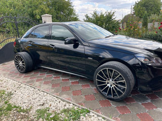 Mercedes E-Class foto 10