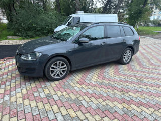 Volkswagen Golf foto 1