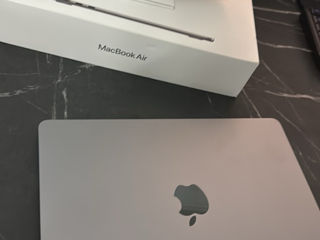 MacBook Air 13 M3 2024 foto 2