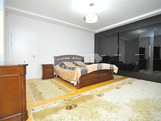 Apartament cu 4 camere în bloc nou, Telecentru, str. Ion Nistor, 98900 € ! foto 1