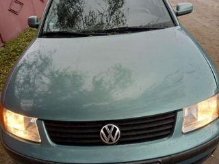 Volkswagen Passat foto 3