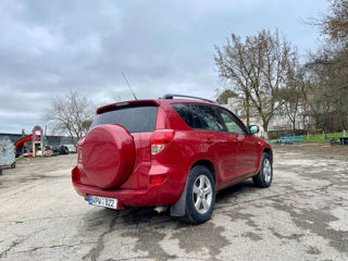 Toyota Rav 4 foto 5