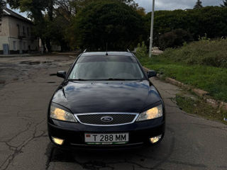 Ford Mondeo foto 2