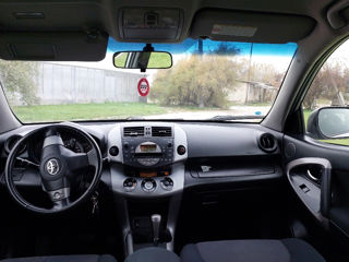 Toyota Rav 4 foto 5