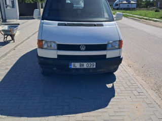 Volkswagen Transporter foto 2