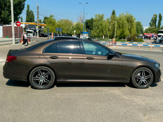 Mercedes E-Class foto 6