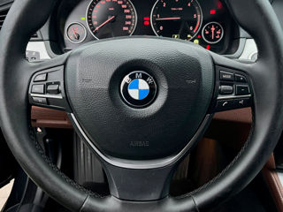 BMW 5 Series foto 11