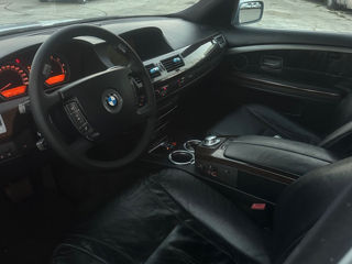 BMW 7 Series foto 5