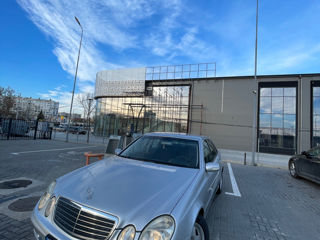 Mercedes E-Class foto 3