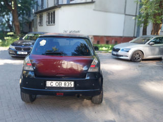 Suzuki Swift foto 3