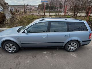 Volkswagen Passat foto 4