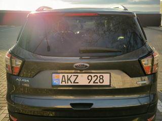 Ford Kuga foto 3