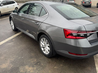 Skoda Superb foto 5