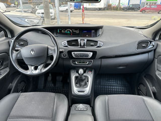 Renault Grand Scenic foto 8