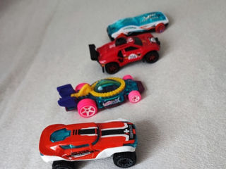 Hot wheels 4 buc foto 2