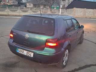 Volkswagen Golf foto 5