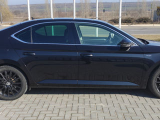 Skoda Superb foto 6