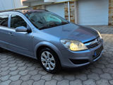 Opel Astra foto 8