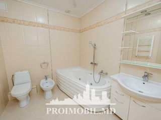 Apartament cu 2 camere, 116 m², Centru, Chișinău foto 10