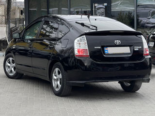 Toyota Prius foto 5