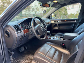 Volkswagen Touareg foto 6