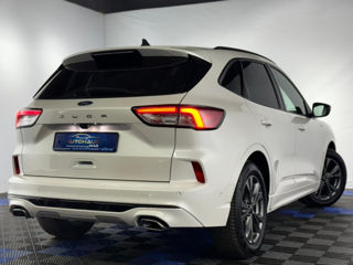 Ford Kuga foto 2