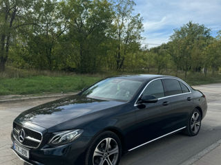 Mercedes E-Class foto 5