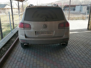 Volkswagen Touareg foto 5