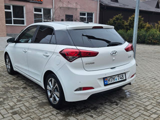 Hyundai i20 foto 5