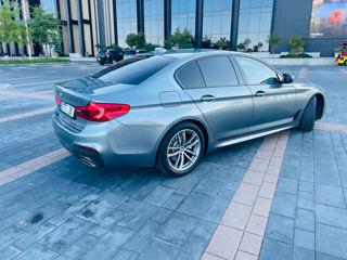 BMW 5 Series foto 2