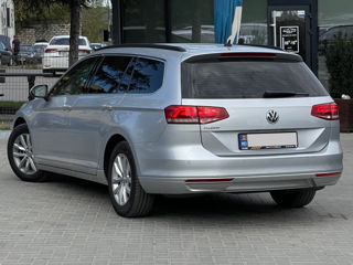 Volkswagen Passat foto 5