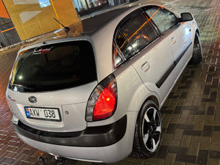 KIA Rio foto 5