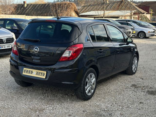 Opel Corsa foto 7