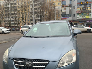 KIA Ceed foto 4