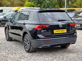 Volkswagen Tiguan foto 9