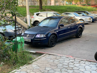 Volkswagen Passat foto 2