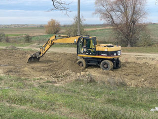 Servicii excavatoare, transportare foto 3