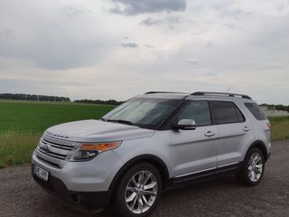 Ford Explorer foto 3